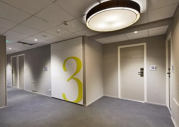 Kyriad Ξενοδοχείο 3*