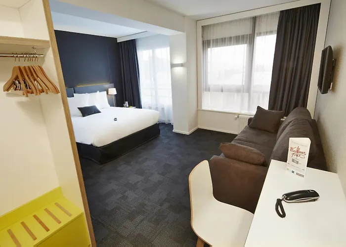 Ξενοδοχείο Kyriad 3*