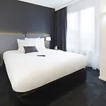 Hotel Kyriad 3*