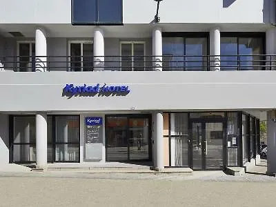 Kyriad Szálloda 3*