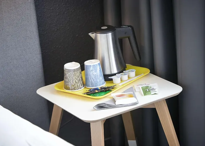 Kyriad Отель 3*