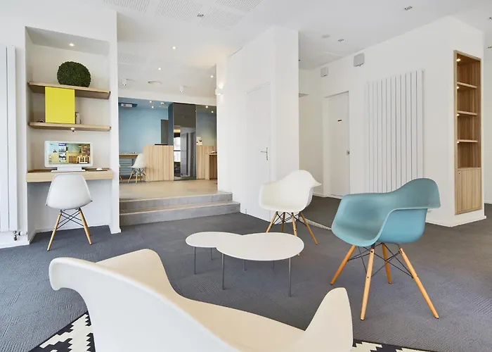 Kyriad Отель Брест